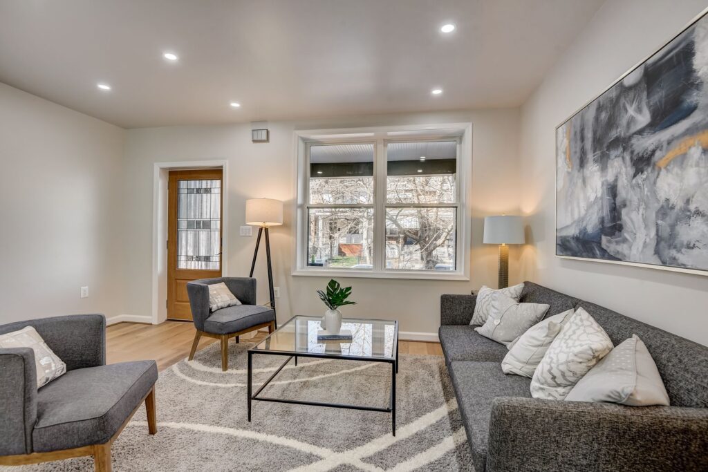 337 17th Pl NW-05